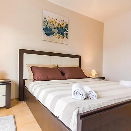 5 Bedroom Awesome In Ferienhaus Pula