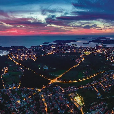 5 Bedroom Awesome In 펜션